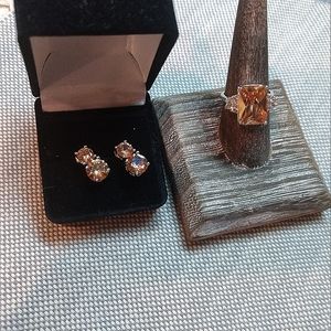 Super pretty ring and earring set with peach crystals and diamonds. 925 silver